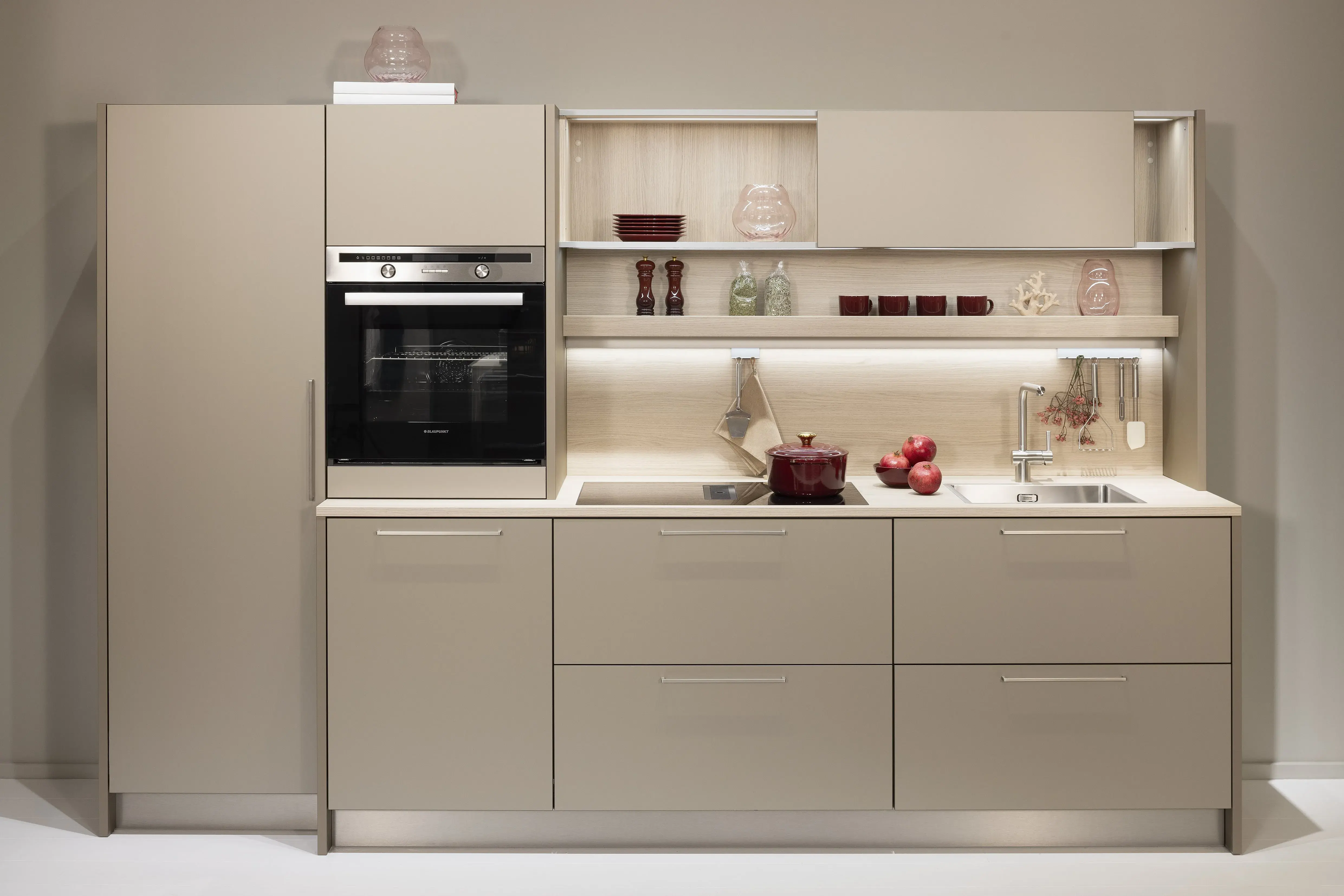 HÄCKER Concept130 VEGAS Champagner metallic